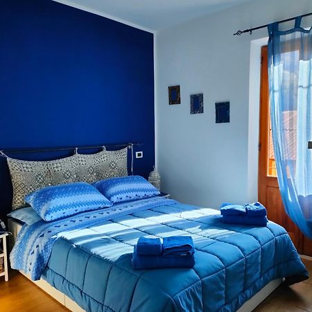 Alley 8 Scilla Luaran gambar